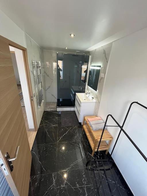Appart 4 Personnes Proche Paris Tour Eiffel Meudon Exterior foto