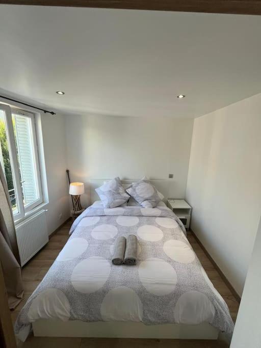 Appart 4 Personnes Proche Paris Tour Eiffel Meudon Exterior foto