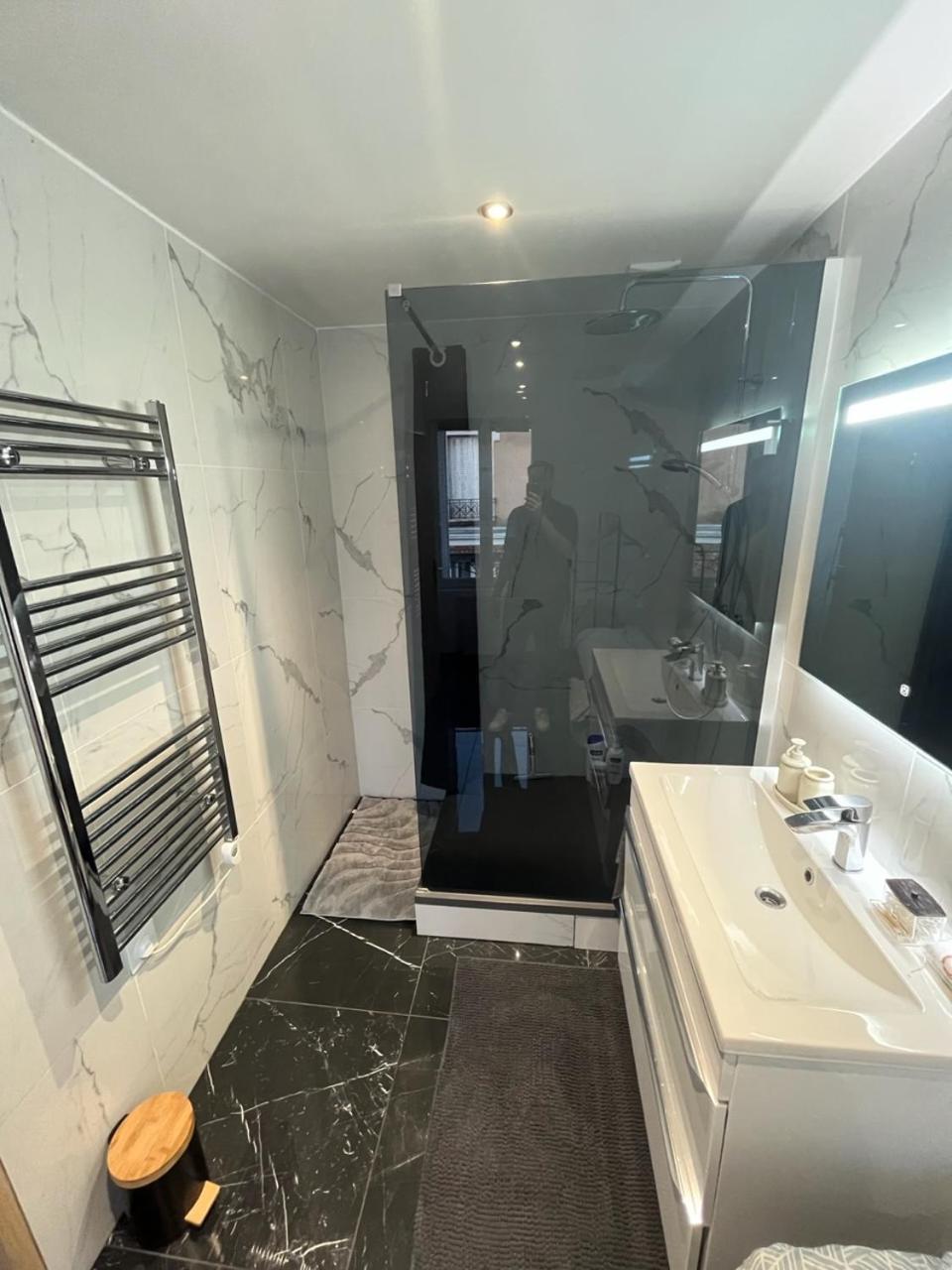 Appart 4 Personnes Proche Paris Tour Eiffel Meudon Exterior foto